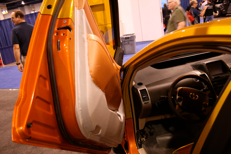 Illustration for article titled Tunerized SEMA Prius Makes Us Weep For Humanity